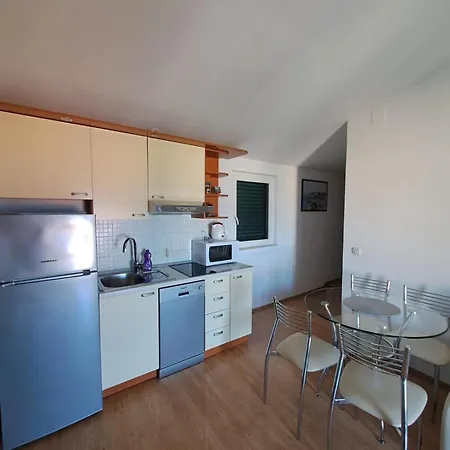 Apartment Ostojic *