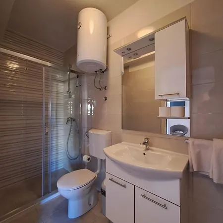 Apartment Ostojic Tucepi