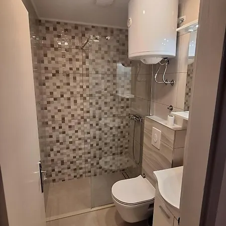 Ostojic Apartment *